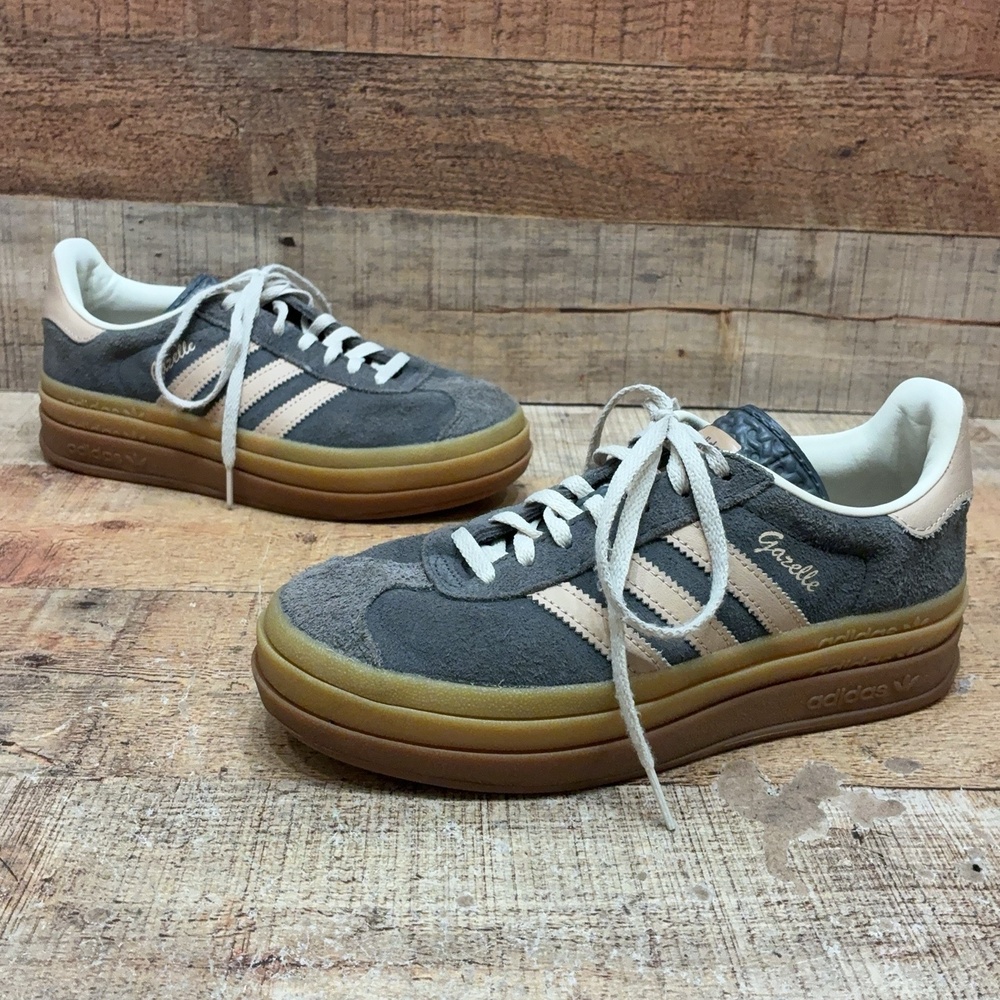 Adidas Gazelle Shoes Womens Size 6 37 1/3 Gray Suede Platform Comfort Sneaker